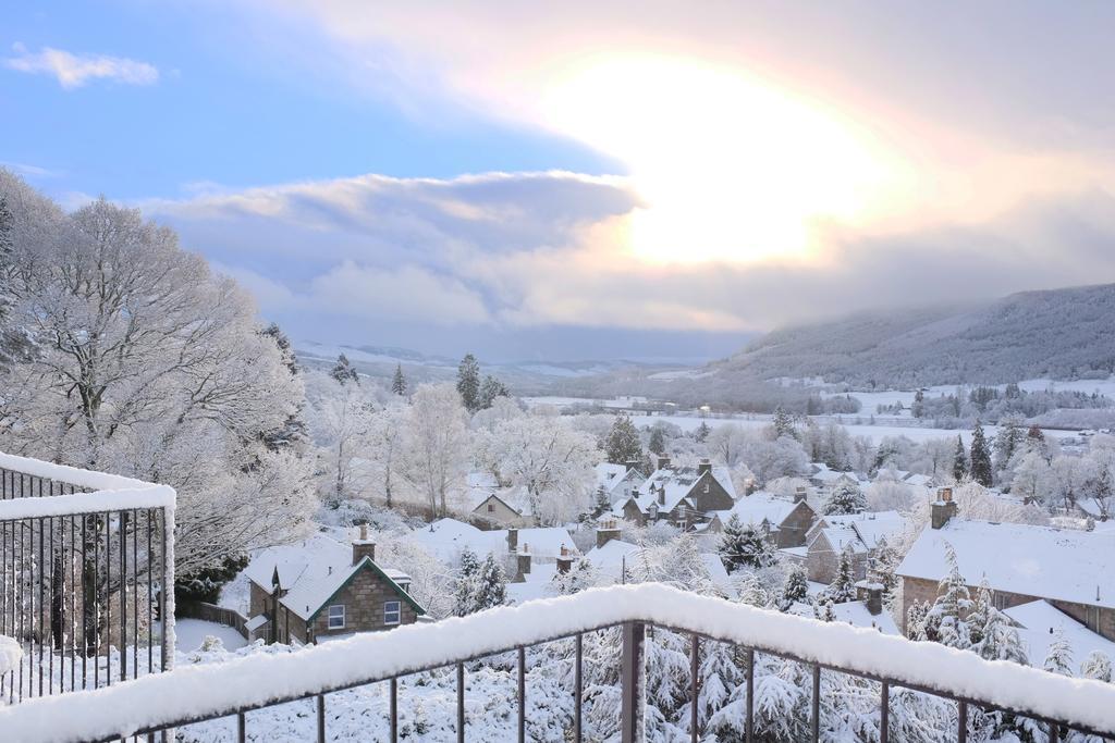 Knockendarroch Hotel Pitlochry Buitenkant foto